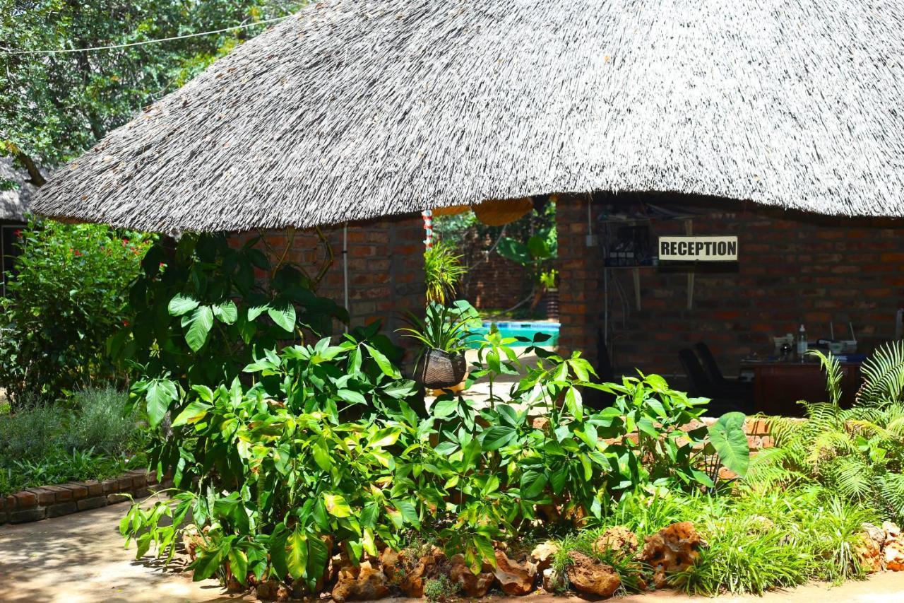 Mawuya Lodge Водопад Виктория Экстерьер фото